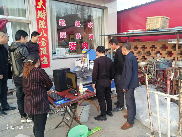 河北張家口9015輕型石材雕刻機(jī)(圖3)